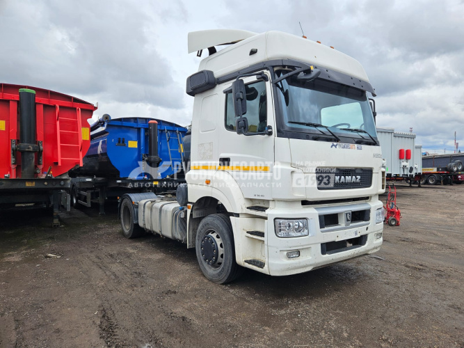 Купить КАМАЗ 5490 (M1840), МКПП седельный тягач б/у (2021 г., 403 702 км.)(3781) - новая резина. в компании Русбизнесавто - изображение 0