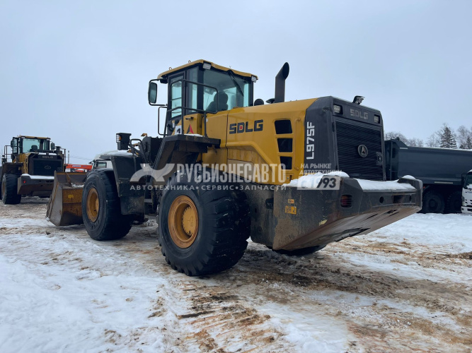 Купить Погрузчик фронтальный одноковшовый SDLG L975F (2019 г. 16 575 м/ч) в компании Русбизнесавто - изображение 2