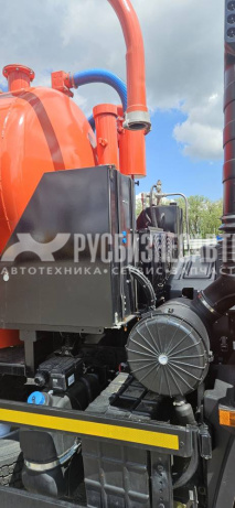 Купить Машина илососная КО-530-01 шасси КАМАЗ-65115 (ил 10м3, вода 1300л.)						 в компании Русбизнесавто - изображение 6