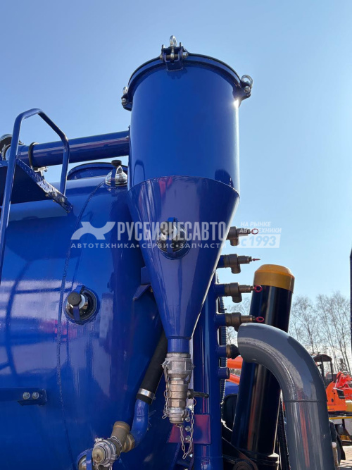 Купить ТКМ-630 (илосос МАЗ 6312С9-8575-012, 15м3+1,5м3 (ил/вода), насос 2600 м3/час, сист.гидроразмыва) в компании Русбизнесавто - изображение 11